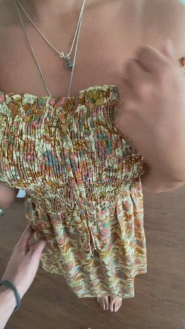 Squeeze them and I'll let you fuck me : video clip