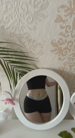 Just a girl wearing men's boxers : video clip