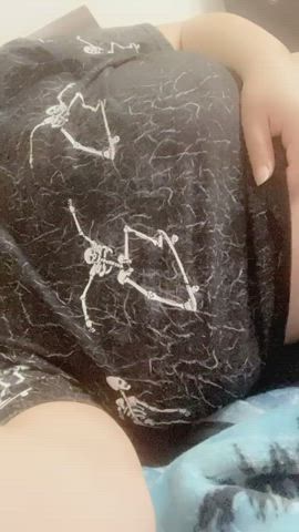 I hope dropping my big tits makes your night 💖 : video clip