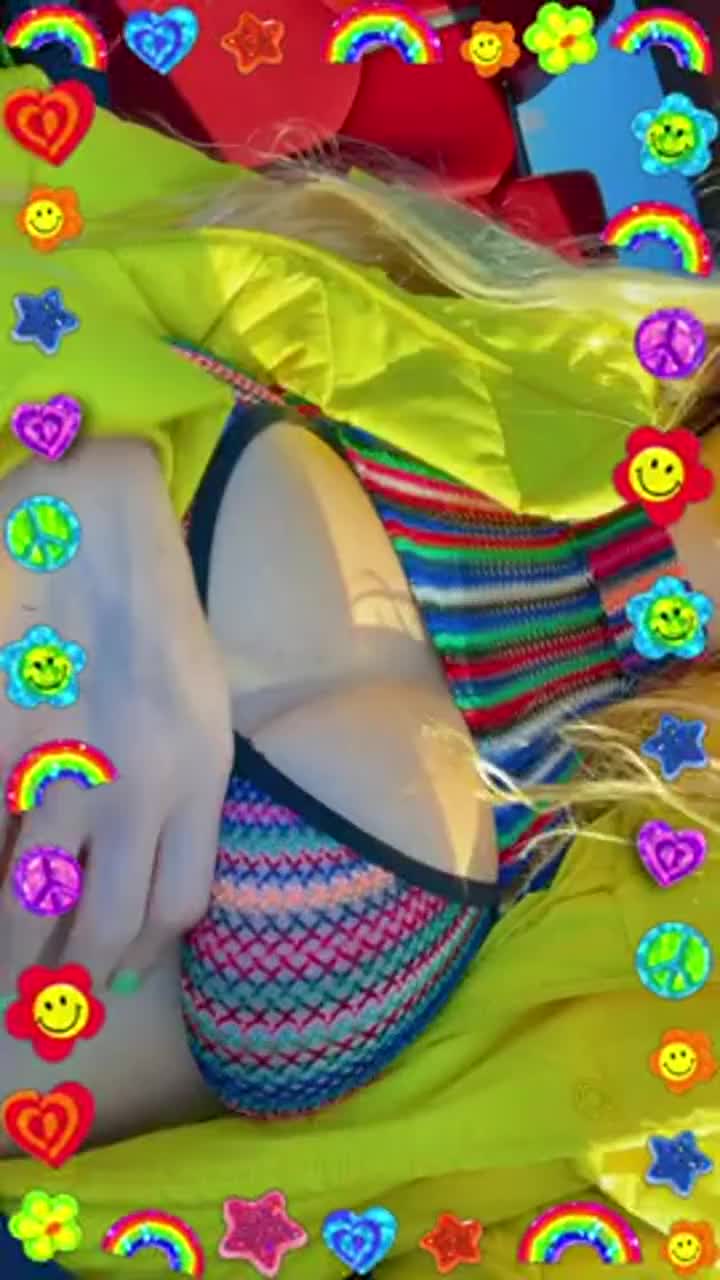 The bounciest drop that you've ever seen : video clip