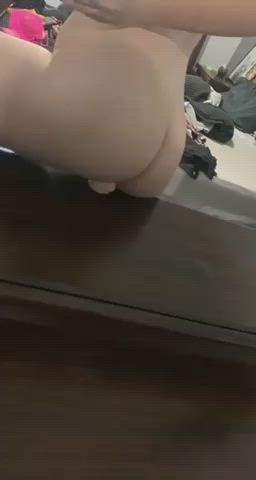 Let me eat you while I ride : video clip