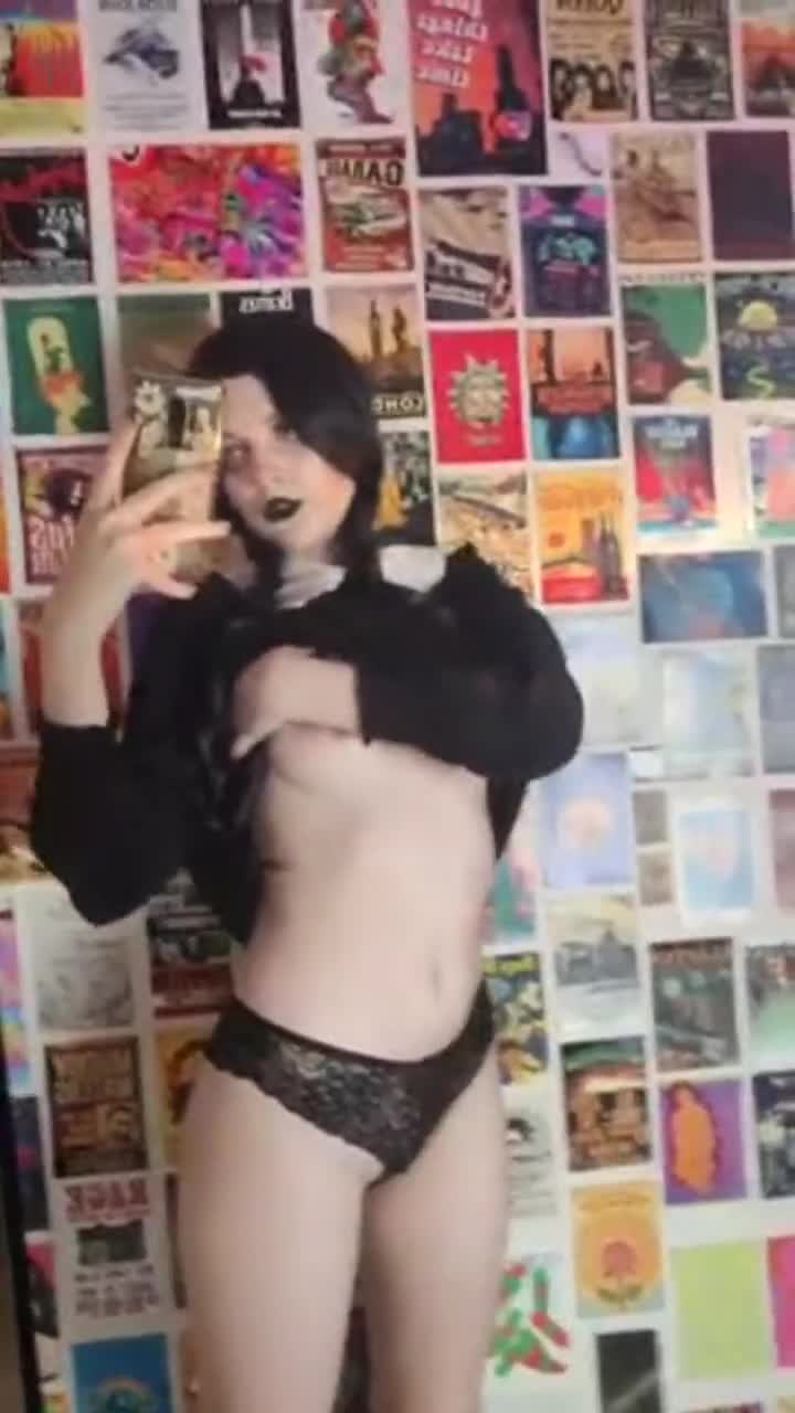 My version of Wednesday Addams : video clip