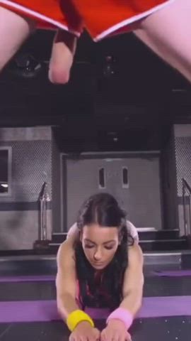 She couldn’t help it. She desperately needed a mans cum : video clip