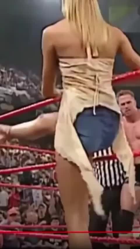Stacy Keibler’s Fantastic Ass : video clip