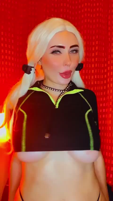 Wanna hold them for me? 🥰😘 : video clip