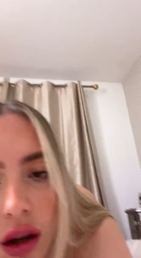 I love sucking and teasing daddys cock : video clip