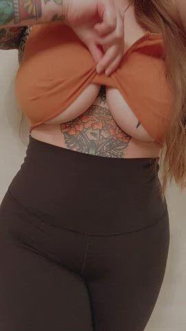 Can I send you videos of my boobs while you’re at work? [OC] : video clip