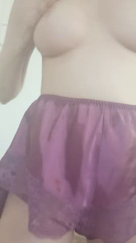Naughty school time : video clip
