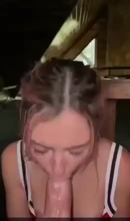An absolute Queen! : video clip
