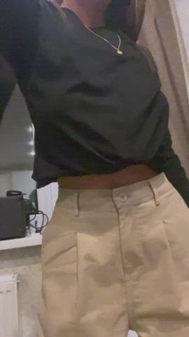 Is it hot that I flash for you after date ? : video clip