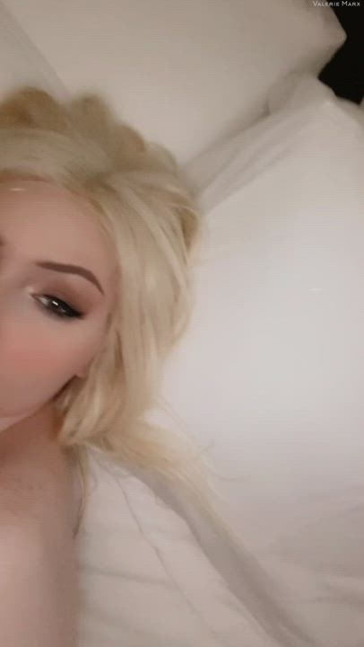 I love rubbing the load you leave oozing out of me all over my little clit 🥰 : video clip