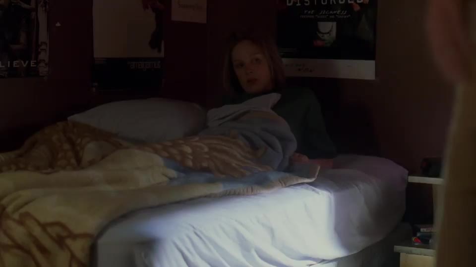 Kristin Proctor - The Wire S02E04 : video clip