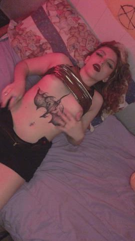 play with my tits : video clip
