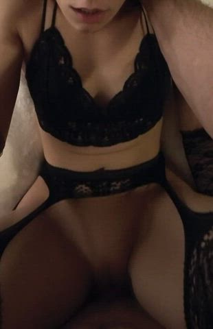 I love getting my pussy pounded then glazed : video clip