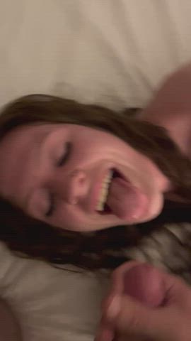 Creampies are fun but facials are better : video clip