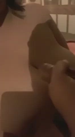 Cumming on an amazing pair of boobs : video clip