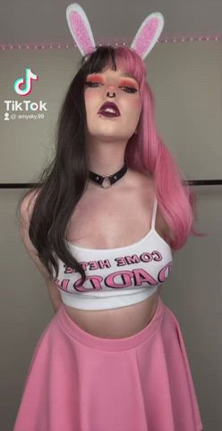 Goon over goth girls, you need the pleasure that only porn can bring you : video clip