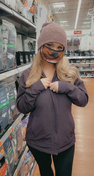I hope the Walmart security guys like my big areolas : ) : video clip