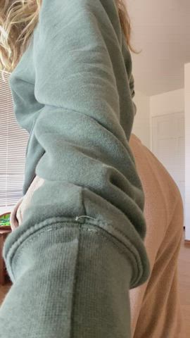 How many times would you cum for me? : video clip