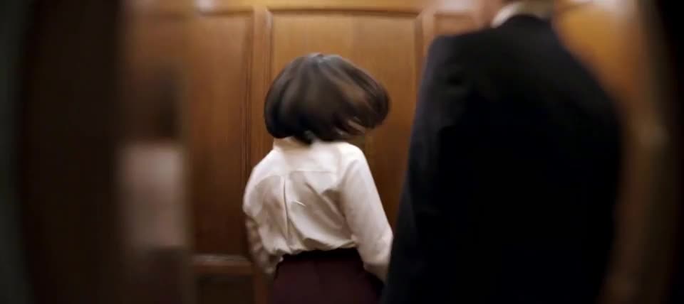 Naomi Scott in Anatomy of a Scandal : video clip