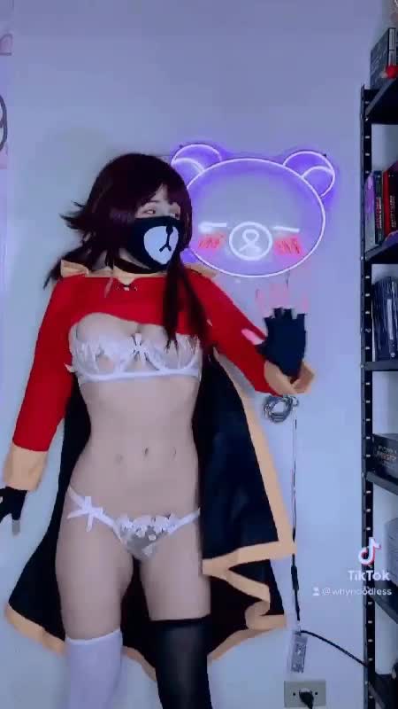 Be careful with my explosion! / Megumin (Pandah) [Konosuba] : video clip