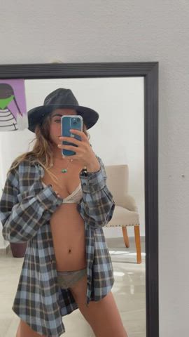 I want to let one lucky Redditor cum on my ass multiple times 💦 : video clip