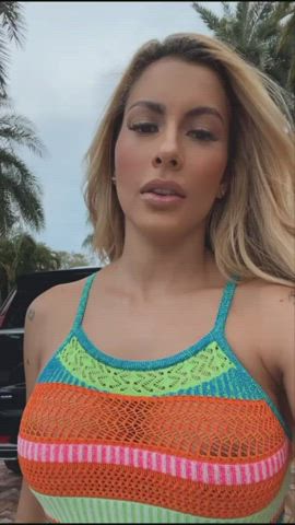 This is how I party 🎉, no bra, no thong 🔥🥵😈 : video clip