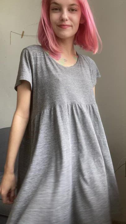 a perky summer titty drop : video clip