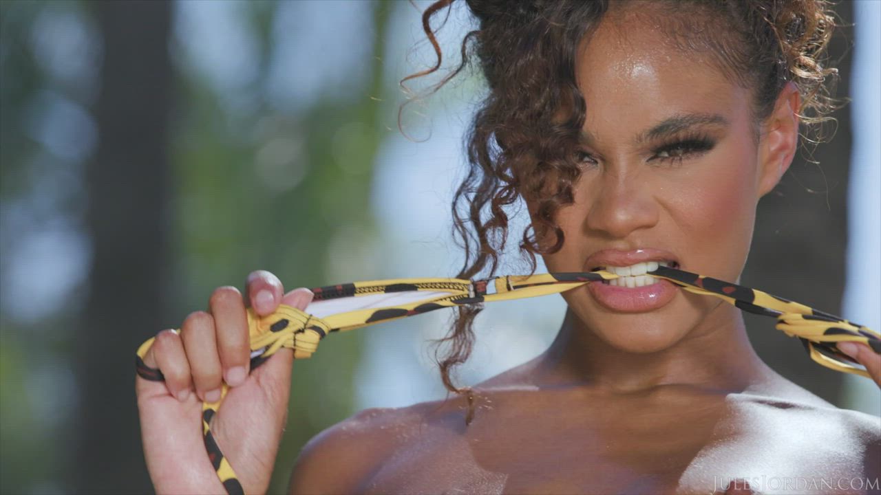 Halston Presents: Scarlit Scandal Scorching Hot Summer Sex : video clip