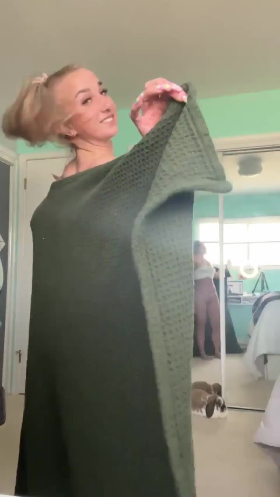 This is what you'd see after our date : video clip