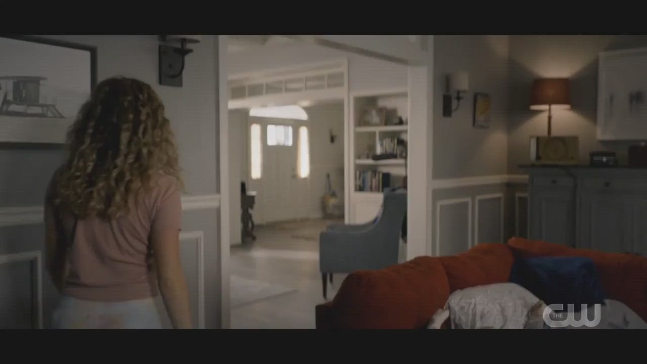 Brec Bassinger : video clip