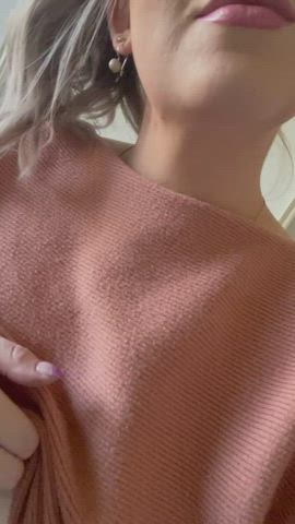 Hope you like my natural titties! : video clip