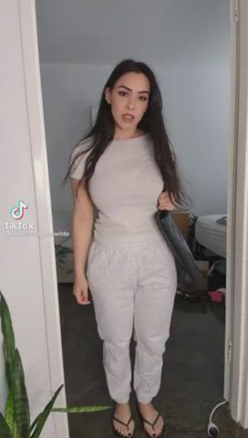Leah Get her Free F0lder Below👇 : video clip
