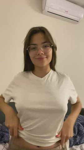 Would you give me a second round? I just love to cum twice : video clip