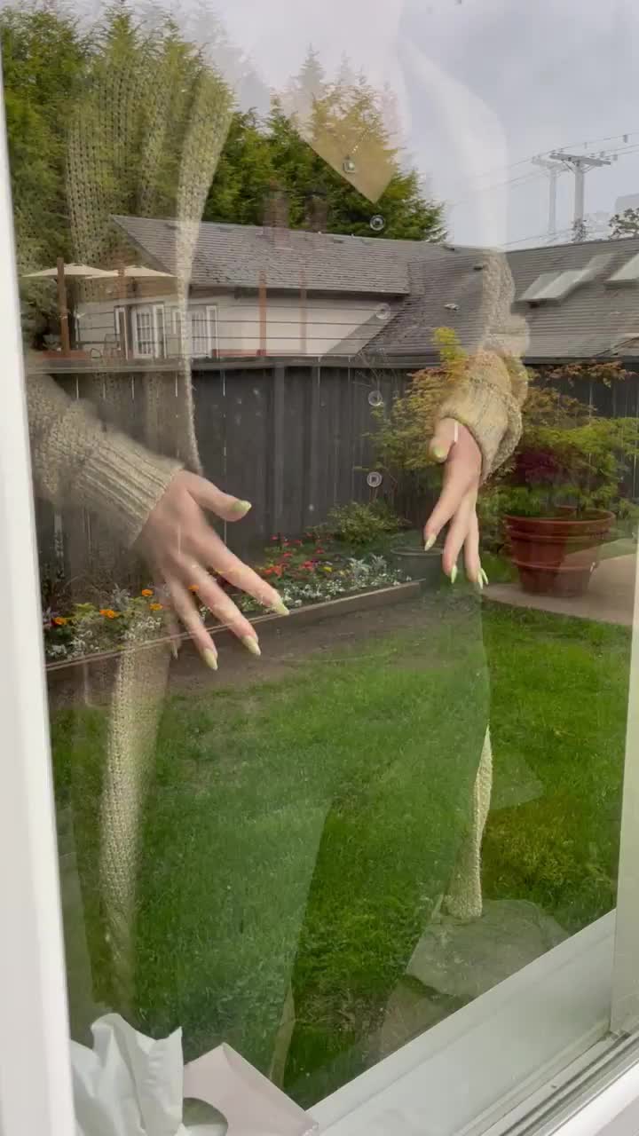 House next door is up for grabs : video clip