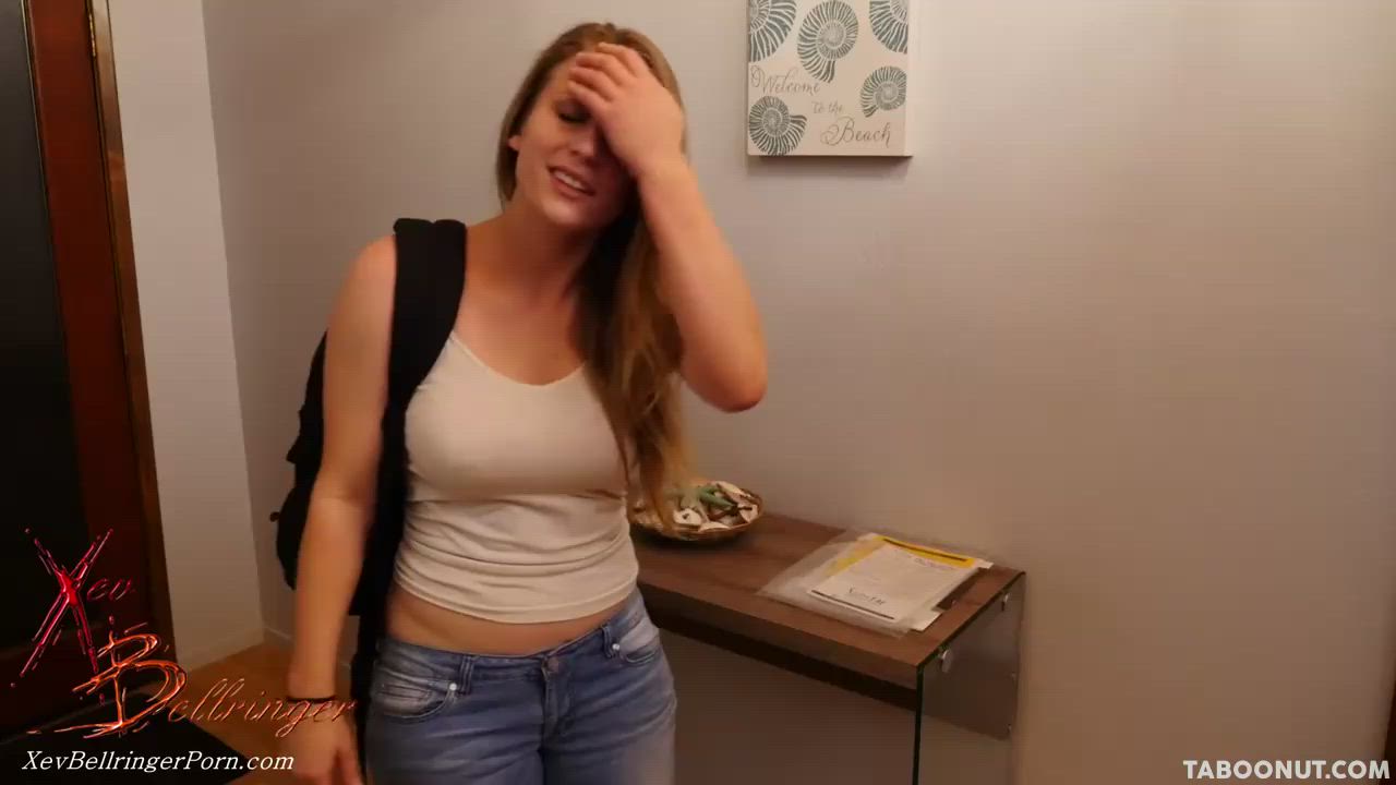 Damn, who is she? : video clip