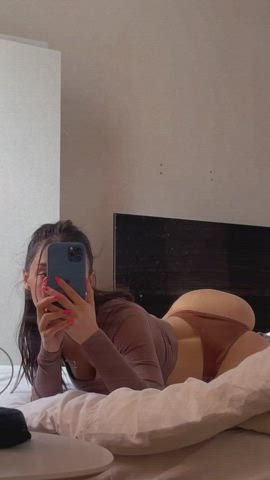 My parents still don´t know anything about me 🤫 : video clip