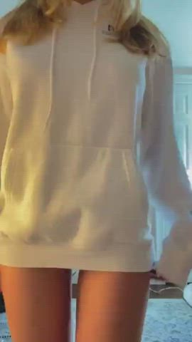 wish that was my hoodie : video clip