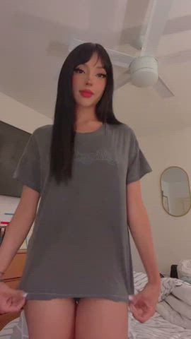 You left your lunch at home! Looks like you have to come back to eat it ;P : video clip