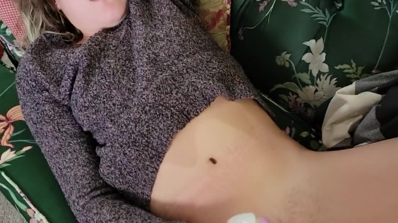 I need energy in the morning : video clip