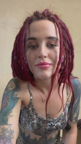Cum all over my tits : video clip