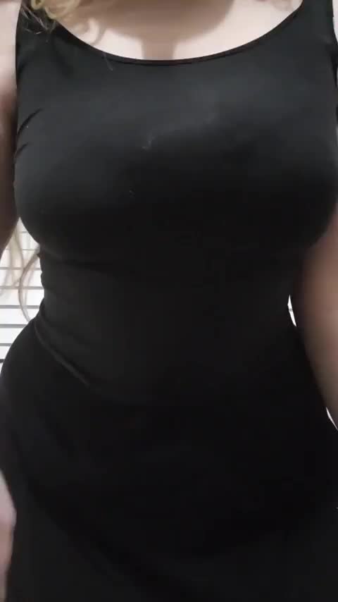 I'd like to present to you my ass and titties. : video clip