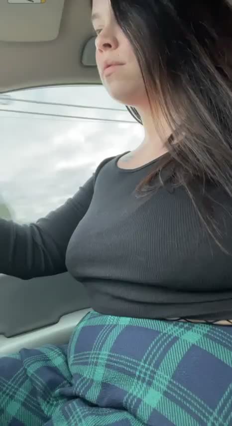 Feels sexy wearing a fishnet body suit under my outfit today : video clip