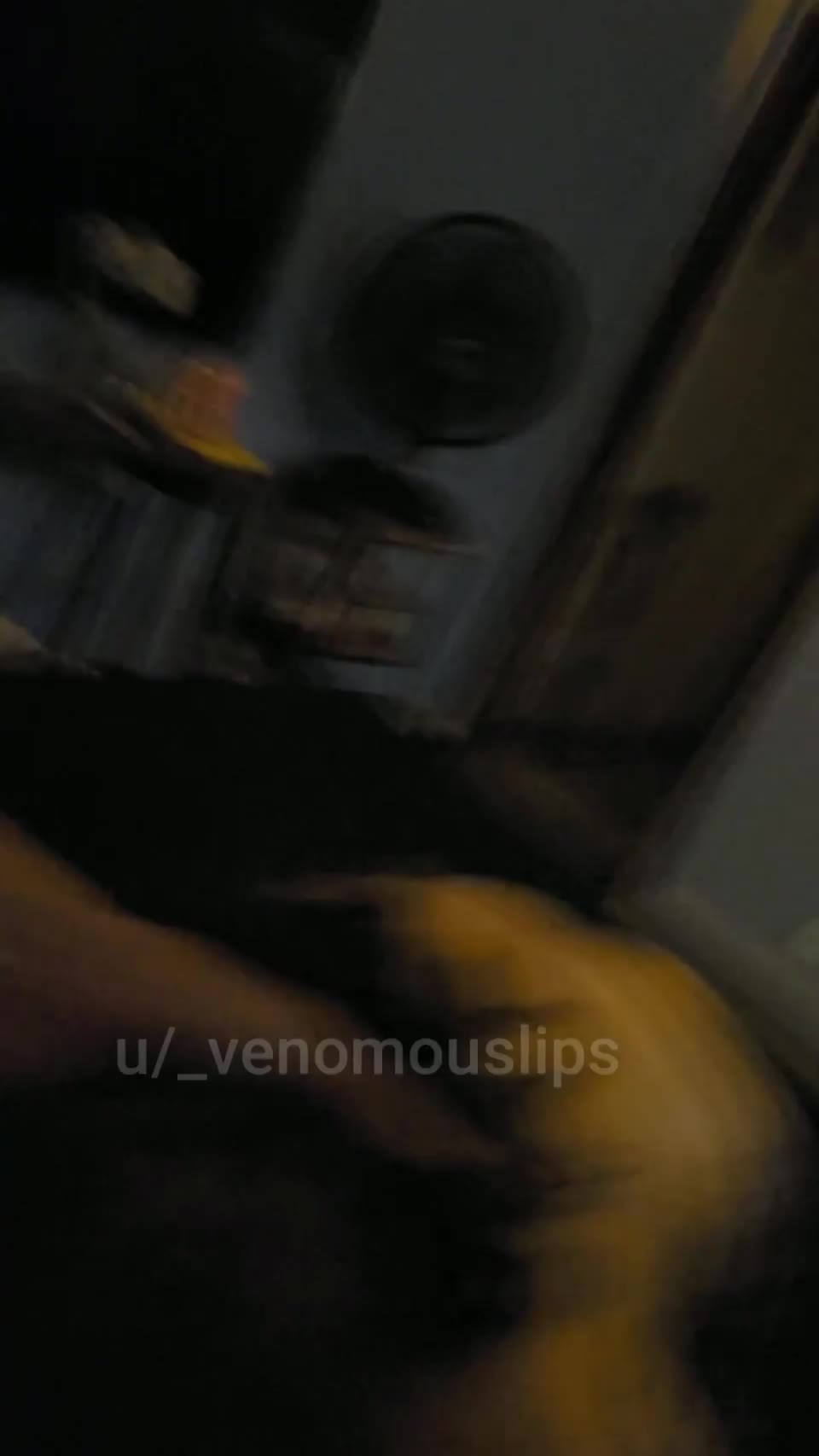 Blowing cock is so good that I like to blow two at the same time! : video clip