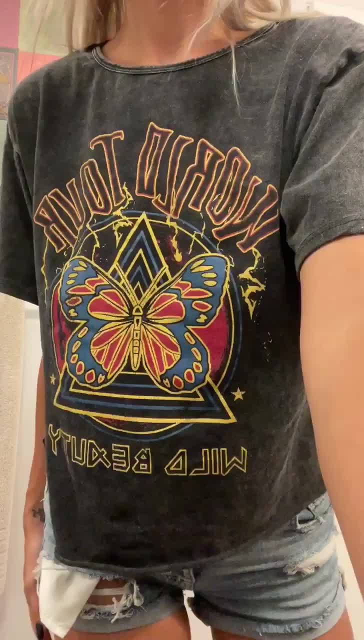 Not perfect, I birthed two kids! But damn sexy! : video clip
