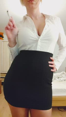 You think the men in my office know Im hiding real perky tittys like these? Let's hope they don't find me on Reddit : video clip