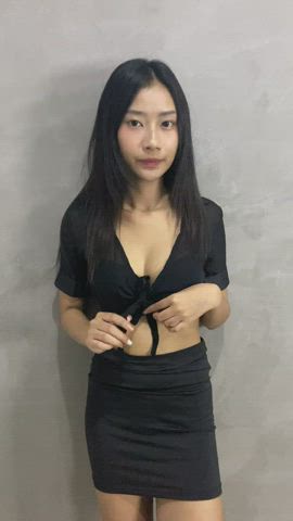 Peeling this dark dress piece by piece 😂 : video clip