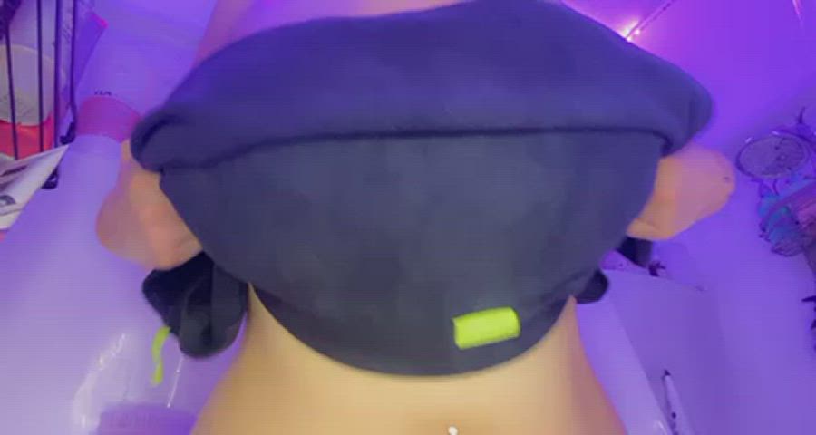 Rate my towel drop? : video clip