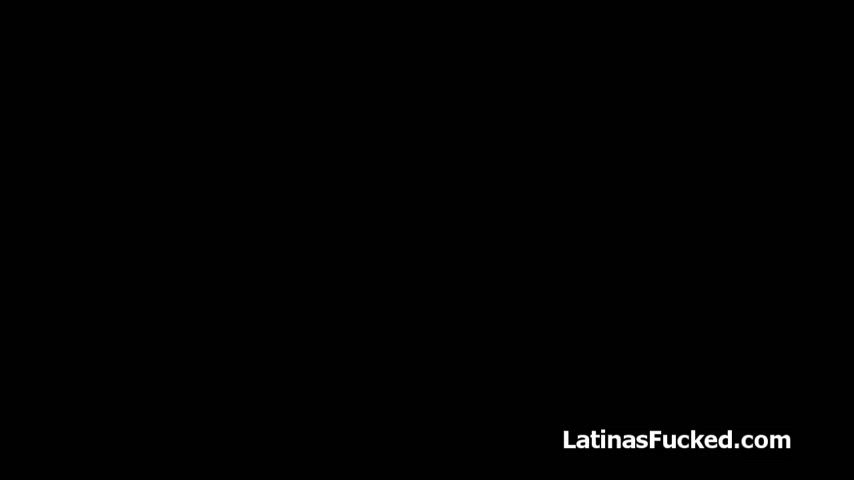 Spicy inked Latina pleases huge dick : video clip