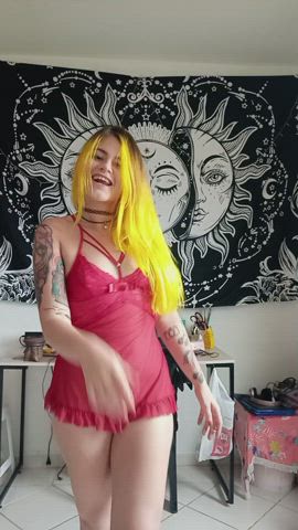 Cute, sexy and fun : video clip